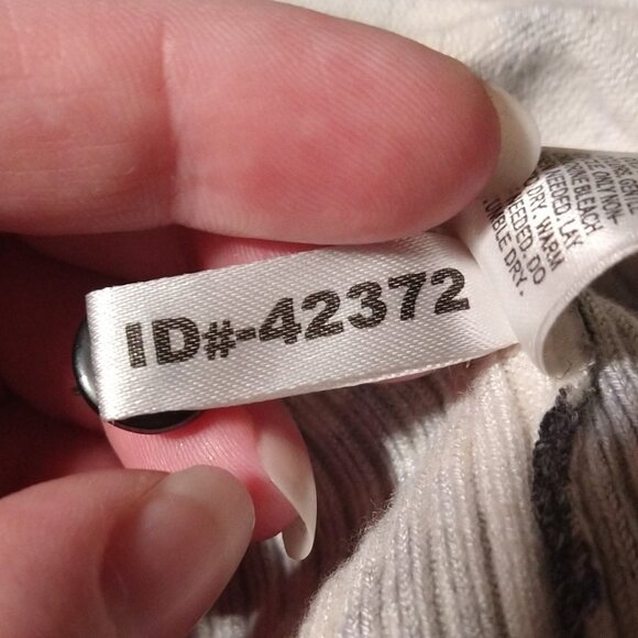 Express Design Studio Patterned Cardigan - Picture 9 of 9